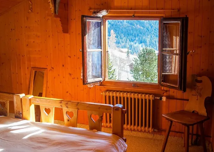 - Charming With View Les Diablerets